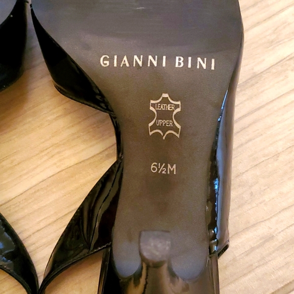 Black Gianni Bini Heels - Picture 11 of 11